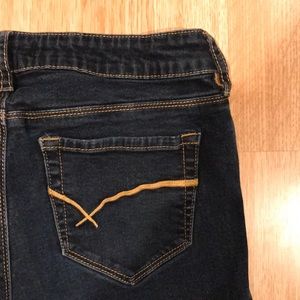 Pacsun Bullhead Skinny jeans 9 fits like a 6